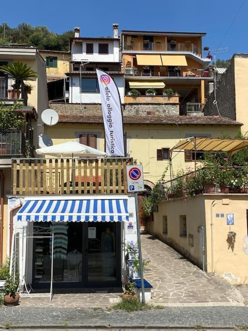 Alele2 Alloggio Turistico Trevignano Romano Esterno foto